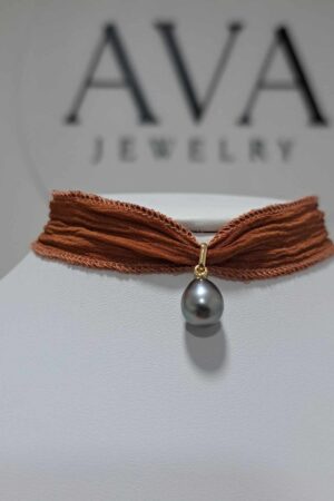 Ava jewelry – collier de ruban