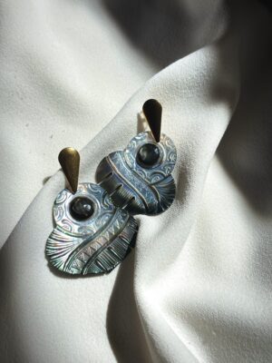 Boucles d'Oreilles en Nacre Gravée - Livia Tahiti